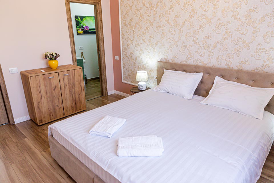 Dormitor confortabil la Cabana Cozy Living